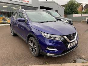 NISSAN QASHQAI 2017 (67) at Autovillage Cheltenham