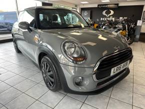 MINI HATCHBACK 2016 (16) at Autovillage Cheltenham