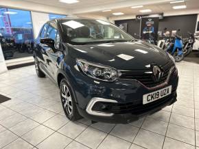 RENAULT CAPTUR 2019 (19) at Autovillage Cheltenham